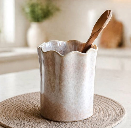 Scallop Edge Vase