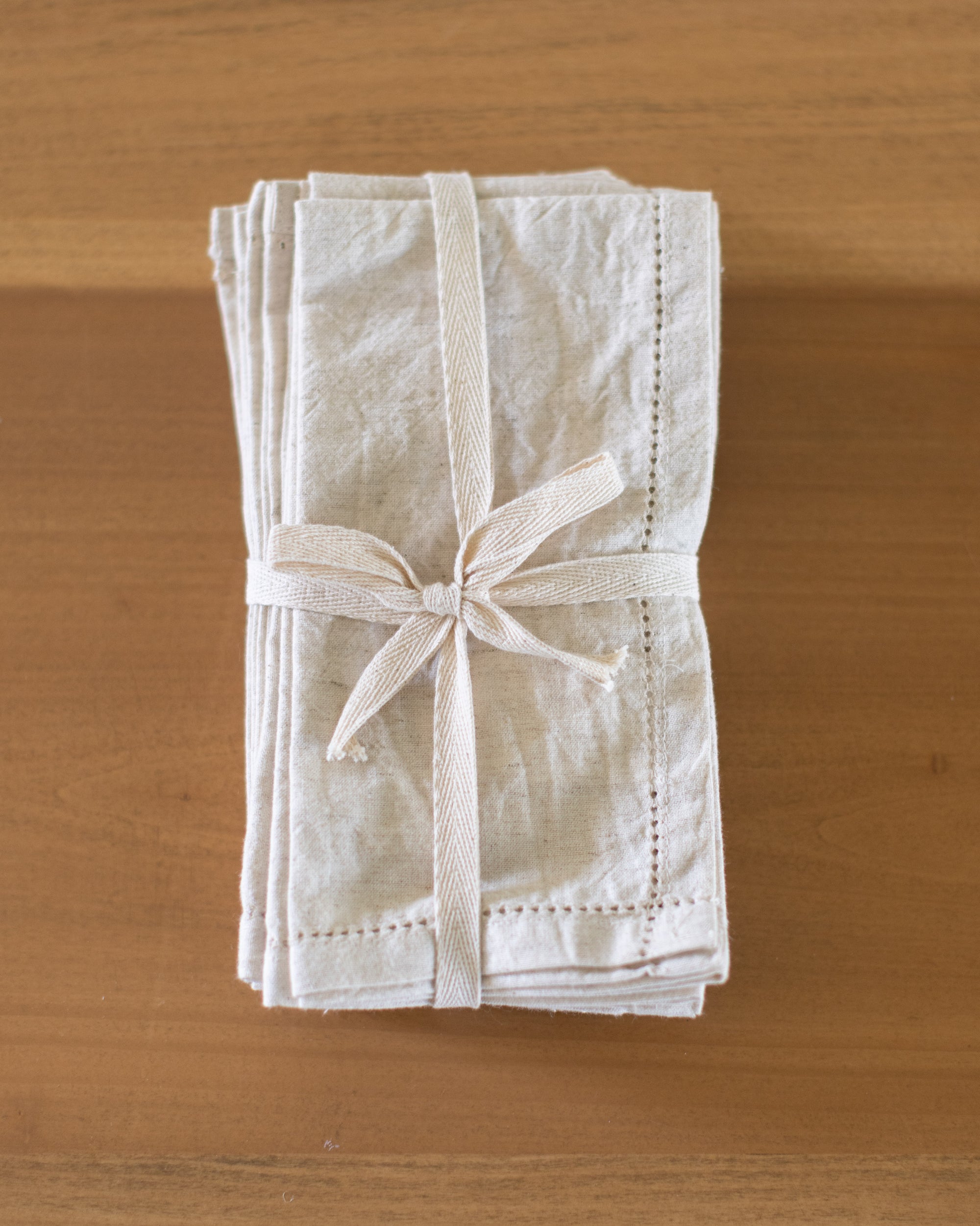 Cotton &amp; Linen Napkins with Border Stitch