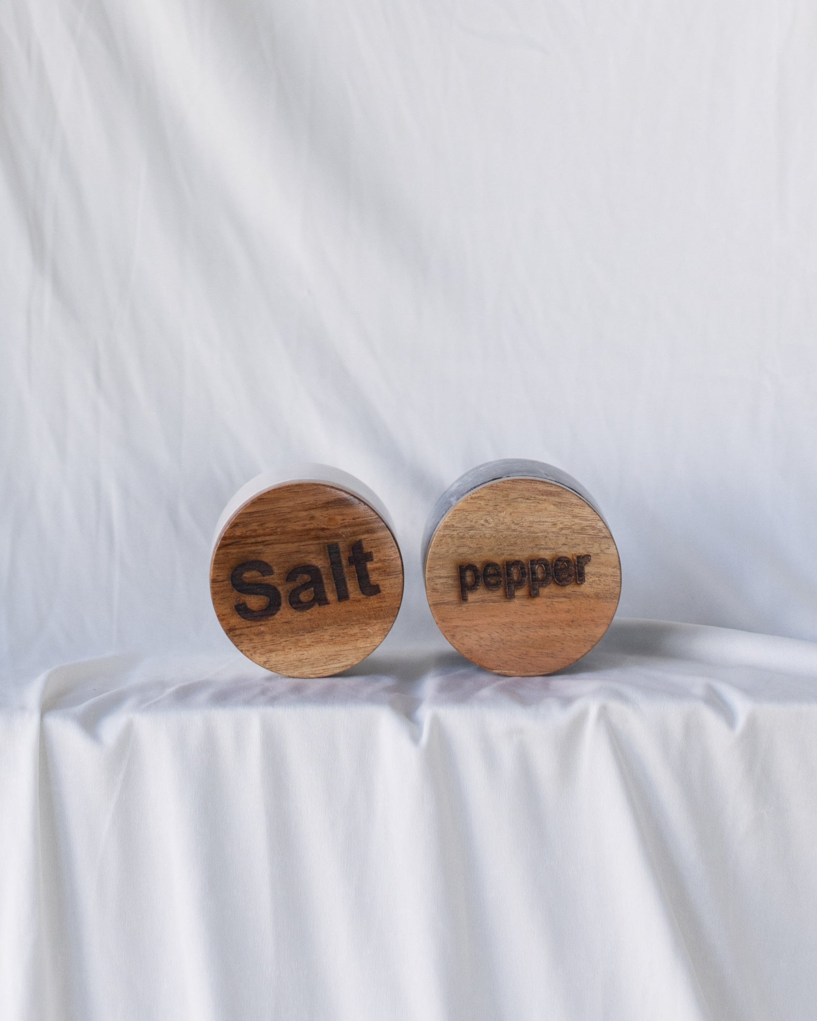SET Marble Salt and Pepper