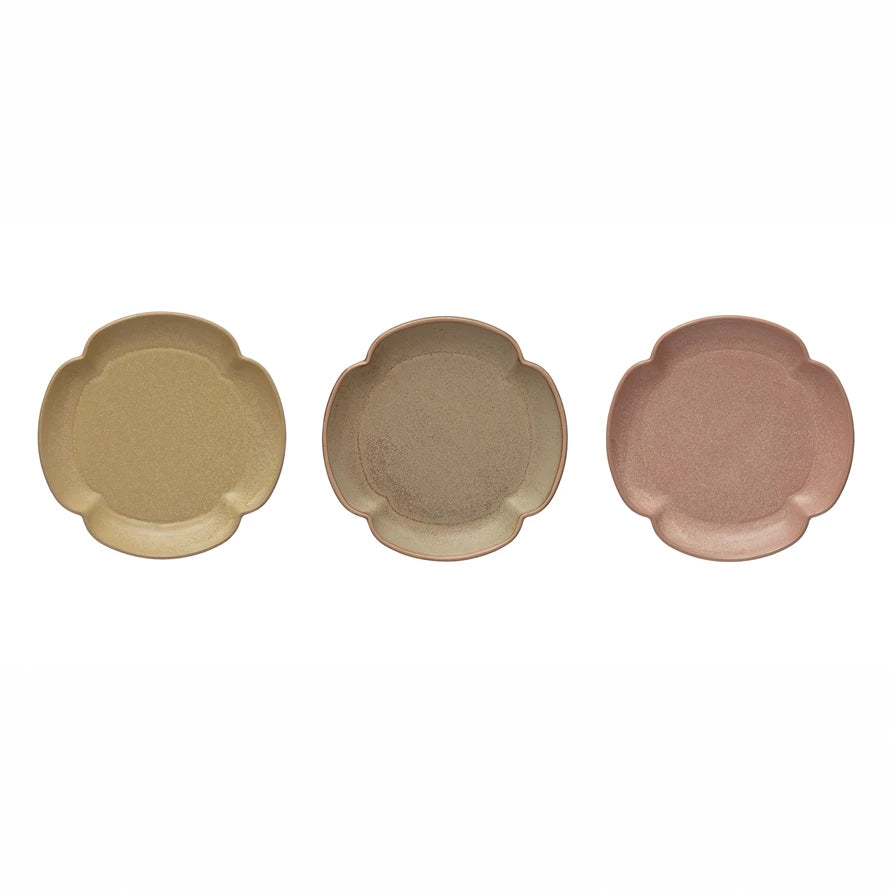 Round Scalloped Plate